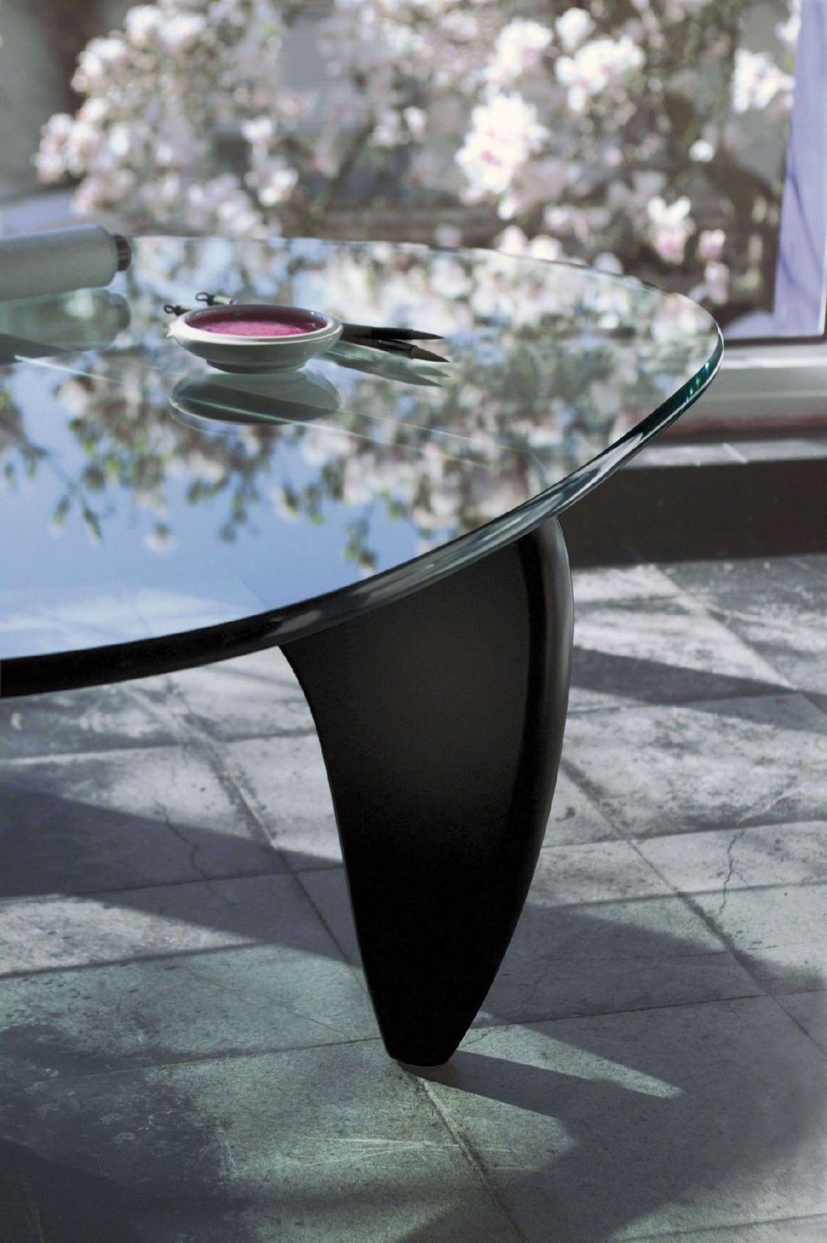 Table Basse en Verre et Bois Ovale - Design Scandinave Ovala